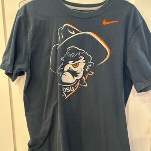 Nike Black T-Shirt with pistol Pete Graphic